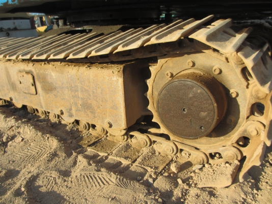 KOBELCO เทียบเท่า PC 30-5 เก่าไทย เอวแน่น ปั็มแรง สภาพพร้อมใช้ สุดๆเอาไปแบ่งกันใช้ได้เลยครับ   น้องร็อค จัดหั้ย สนใจโทร สอบถามได้ 081-8535656