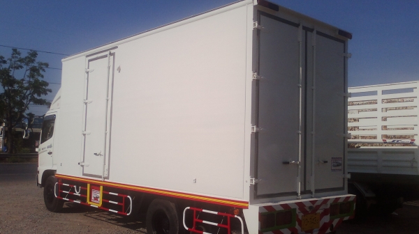 รถสวยสภาพเดิม ราคาถูก รถสวยสภาพเดิม ราคาถูก