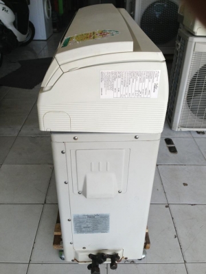 **** ขายแอร์ DAIKIN 9000 BTU สภาพ 90\% ****