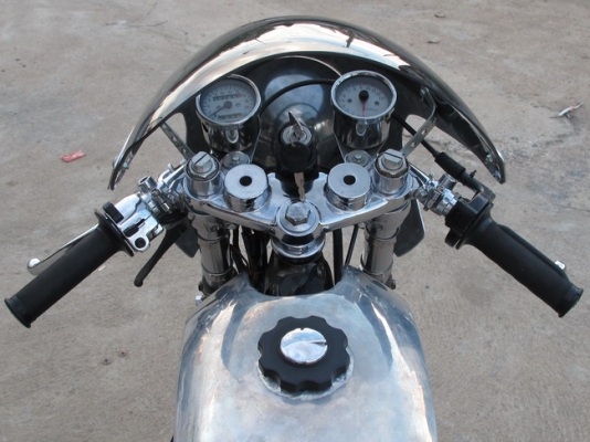 ขาย SR 400  แต่งเต็ม คาเฟ่ อินวอยล์สรรพสามิต