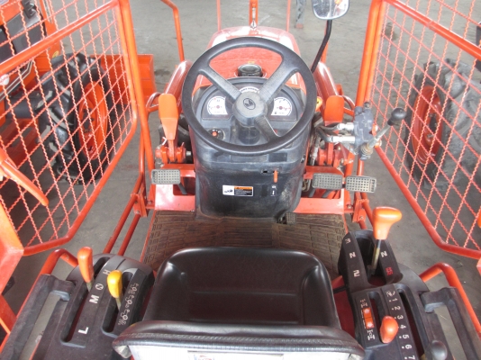 ขายแล้วนะครับ KUBOTA B2420 MAX 281 ชั่วโมง คุณภาพเยี่ยม ยางหน้า-หลังพร้อมใช้ ขายแล้วนะครับ KUBOTA B2420 MAX 281 ชั่วโมง คุณภาพเยี่ยม ยางหน้า-หลังพร้อมใช้