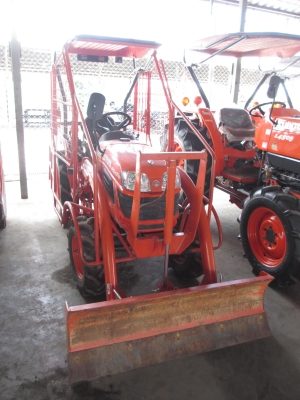 ขายแล้วนะครับ KUBOTA B2420 MAX 281 ชั่วโมง คุณภาพเยี่ยม ยางหน้า-หลังพร้อมใช้