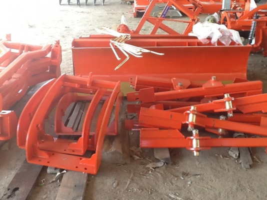 ชุดใบมีดดันหน้าใหม่  L2808 L3408 L3608 อุปกรณ์ครบ