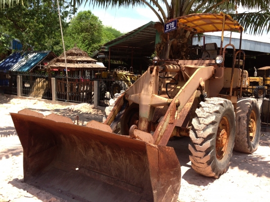 ขายรถตักล้อยาง JH 30  สภาพดี พร้อมใช้งาน ราคาต่อรองได้