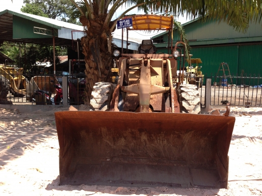 ขายรถตักล้อยาง JH 30  สภาพดี พร้อมใช้งาน ราคาต่อรองได้