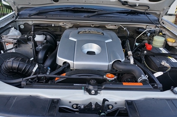 ขายดาวน์ Isuzu Hilander 2.5 ปี2011 ผ่อนมาแล้ว 26งวด ขายดาวน์ Isuzu Hilander 2.5 ปี2011 ผ่อนมาแล้ว 26งวด