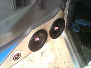 TOYOTA HILUX MIGHTY-X EXTRACAB 2.5 MT ปี 38 โปร่งหน้าโปร่งหลังแล้ว รถบ้านสภาพดีไม่มีชนหนักพร้อมใช้งาน เครื่องแห้งแรงดี ภายในเก๋งคอนโซลสวยครบ แอร์เย็น CD กระบะปูพื้นยางลายเนอร์ ช่วงล่างคัชซีสวยเดิมๆ ยางสภาพดี 70\% พร้อมใช้งาน เอกสารทะเบียนภาษีครบพร้อมโอนครั