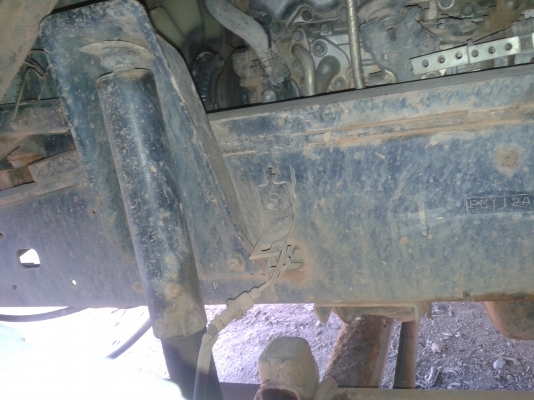 ขาย 6 ล้อดั้ม 117 แรง HINO FB112 F หน้า+หลังแล้ว เครื่อง แรง (WO4D)