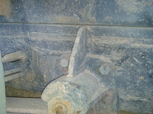 ขาย 6 ล้อดั้ม 117 แรง HINO FB112 F หน้า+หลังแล้ว เครื่อง แรง (WO4D)