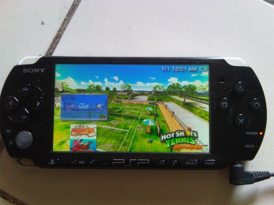 ขายpsp 3001 . 2500 กับds3โซน EU  .2000 อ่านรายละเอียดก่อนนะครับ