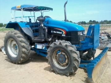 ขาย FORD TS90 ปี2002 เกียรกลาง กรองเล็ก ทะเบียนเต็มพร้อมโอน