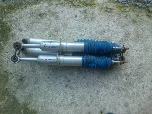 ขายโช๊คอัพprofenderใส่รถVIGO 4x4ยก2นิ้ว
