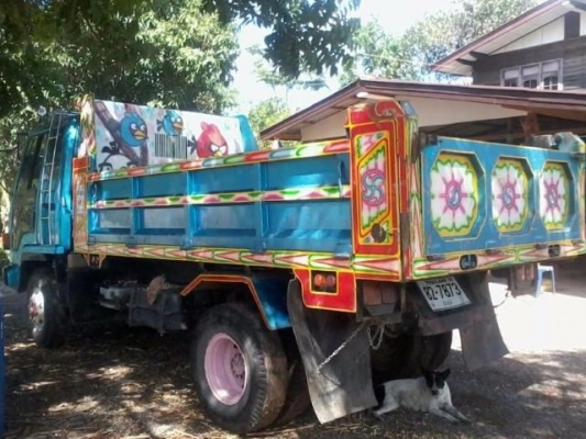 ISUZU ROCKY 175 HP 6BG1 หกล้อดั๊มพ์ รถสวยทั้งภายนอกและภายใน ช่วงล่างใหญ่คัชซีสวย ยาง 8.25 ขอบ 16 สภาพดี เครื่องแรงดีแห้งดี หัวเก๋งสีบางเดิมภายในเก๋งคอนโซลสวยครบ แอร์เย็น พวงมาลัยเพาเวอร์ เบรคทริ๊ปฟี้ครบครัน เอกสารเล่มทะเบียนครบพร้อมโอน ราคาต่อรองได้ครับ