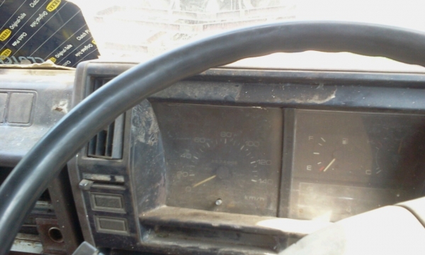 ISUZU รถหกล้อ มีเล่มทะเบียน เครื่องดี ยังขับได้   คุณชัชวาล จ.เพชรบูลย์ มัดจำแล้วค่ะ