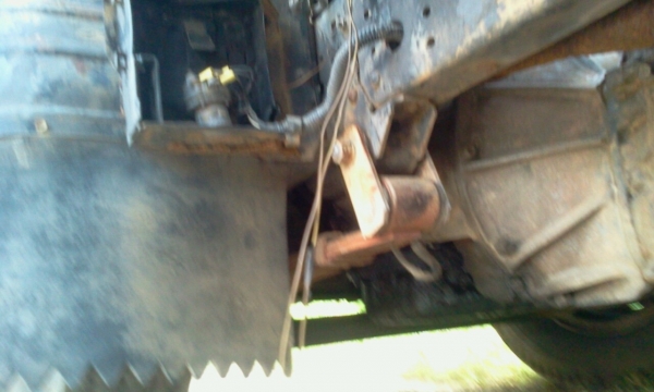 ISUZU รถหกล้อ มีเล่มทะเบียน เครื่องดี ยังขับได้   คุณชัชวาล จ.เพชรบูลย์ มัดจำแล้วค่ะ