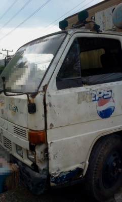 ISUZU รถหกล้อ มีเล่มทะเบียน เครื่องดี ยังขับได้   คุณชัชวาล จ.เพชรบูลย์ มัดจำแล้วค่ะ