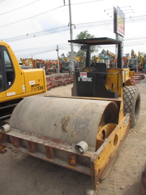 รถบด DYNAPAC CA251   คุณภาพเยี่ยม เก่านอก