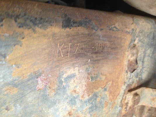 HINO KT 725 - 191 HP EL100 รถหางปลาสิบล้อเพลาเดียว ใช้ลาก HITACHI ZX 200 อยู่ครบตอนนี้ รถเครื่องแรงดีมากไม่เยิ้ม ภายในเก๋งมีผุบ้างเล็กน้อย พวงมาลัยเพาเวอร์ ช่วงล่างเบรคทริ๊ปฟี้ครบครัน สามารถประกอบเป็น 2 เพลาได้เลยครับ ยางสภาพดี 10 เส้นประมาณ 70\% พร้อมลากพ HINO KT 725 - 191 HP EL100 รถหางปลาสิบล้อเพลาเดียว ใช้ลาก HITACHI ZX 200 อยู่ครบตอนนี้ รถเครื่องแรงดีมากไม่เยิ้ม ภายในเก๋งมีผุบ้างเล็กน้อย พวงมาลัยเพาเวอร์ ช่วงล่างเบรคทริ๊ปฟี้ครบครัน สามารถประกอบเป็น 2 เพลาได้เลยครับ ยางสภาพดี 10 เส้นประมาณ 70\% พร้อมลากพ