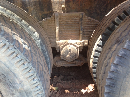 HINO KT 725 - 191 HP EL100 รถหางปลาสิบล้อเพลาเดียว ใช้ลาก HITACHI ZX 200 อยู่ครบตอนนี้ รถเครื่องแรงดีมากไม่เยิ้ม ภายในเก๋งมีผุบ้างเล็กน้อย พวงมาลัยเพาเวอร์ ช่วงล่างเบรคทริ๊ปฟี้ครบครัน สามารถประกอบเป็น 2 เพลาได้เลยครับ ยางสภาพดี 10 เส้นประมาณ 70\% พร้อมลากพ HINO KT 725 - 191 HP EL100 รถหางปลาสิบล้อเพลาเดียว ใช้ลาก HITACHI ZX 200 อยู่ครบตอนนี้ รถเครื่องแรงดีมากไม่เยิ้ม ภายในเก๋งมีผุบ้างเล็กน้อย พวงมาลัยเพาเวอร์ ช่วงล่างเบรคทริ๊ปฟี้ครบครัน สามารถประกอบเป็น 2 เพลาได้เลยครับ ยางสภาพดี 10 เส้นประมาณ 70\% พร้อมลากพ