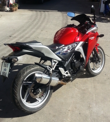 HONDA CBR 250CC  พร้อมโอนทะเบียน 88000.-