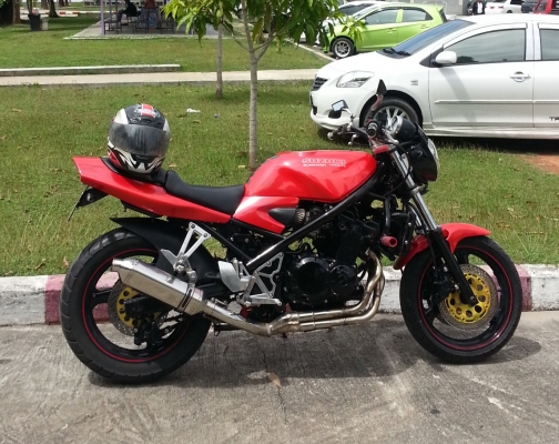 ซูซูกิ Suzuki Bandit 400cc พร้อมโอนทะเบียน 70000.-