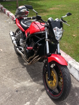 ซูซูกิ Suzuki Bandit 400cc พร้อมโอนทะเบียน 70000.-