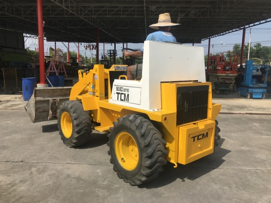 ขายรถตักTCMรุ่น808A-2นำเข้าญี่ปุ่นไม่เคยใช้งานในไทยเอวอ่อนเครื่องคูโบต้า4สูบ สภาพดีพร้อมใช้งาน 081-8
