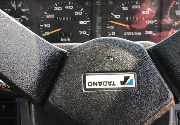 ขายรถเครน TADANO TR100M-1 (ขนาด 10 ตัน) ปี 1998 นำเข้าเองจากญี่ปุ่น สภาพสวยพร้อมใช้งาน มีVDOการทำงานครับ ขายรถเครน TADANO TR100M-1 (ขนาด 10 ตัน) ปี 1998 นำเข้าเองจากญี่ปุ่น สภาพสวยพร้อมใช้งาน มีVDOการทำงานครับ