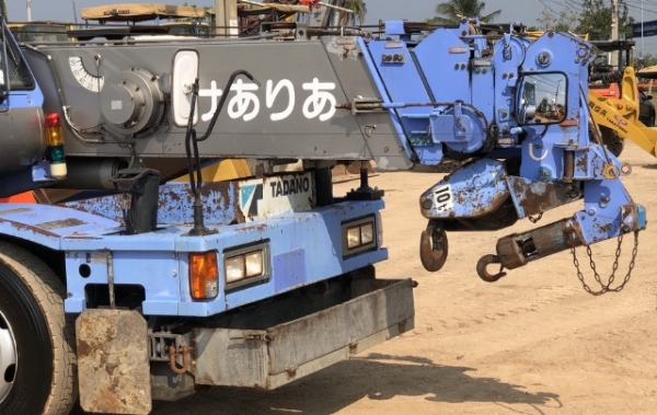 ขายรถเครน TADANO TR100M-1 (ขนาด 10 ตัน) ปี 1998 นำเข้าเองจากญี่ปุ่น สภาพสวยพร้อมใช้งาน มีVDOการทำงานครับ ขายรถเครน TADANO TR100M-1 (ขนาด 10 ตัน) ปี 1998 นำเข้าเองจากญี่ปุ่น สภาพสวยพร้อมใช้งาน มีVDOการทำงานครับ