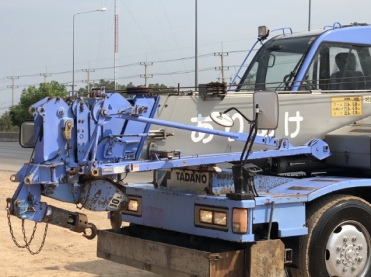 ขายรถเครน TADANO TR100M-1 (ขนาด 10 ตัน) ปี 1998 นำเข้าเองจากญี่ปุ่น สภาพสวยพร้อมใช้งาน มีVDOการทำงานครับ ขายรถเครน TADANO TR100M-1 (ขนาด 10 ตัน) ปี 1998 นำเข้าเองจากญี่ปุ่น สภาพสวยพร้อมใช้งาน มีVDOการทำงานครับ
