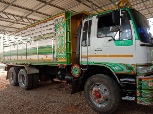 รถบรรทุก10ล้อดั้มพ์HINO FM3H 210 แรงม้า เครื่องJO8C มีระบบลากพ่วงราคาต่อรองได้นิดหน่อยคอมนอก10,000 รถบรรทุก10ล้อดั้มพ์HINO FM3H 210 แรงม้า เครื่องJO8C มีระบบลากพ่วงราคาต่อรองได้นิดหน่อยคอมนอก10,000
