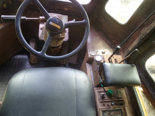 รถตักล้อยาง Catterpillar 950E ตู้เก๋ง แอร์เย็น เครื่องดีปั้มแรง เอกสารเล่มทะเบียน เจ้าของขายเอง