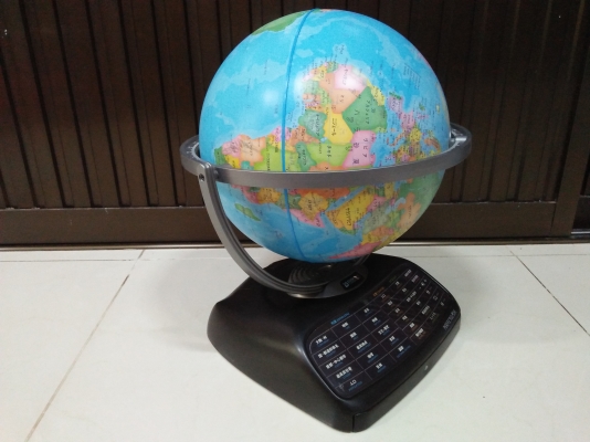 ลูกโลกตั้งโต๊ะ สองแกน ขนาดใหญ่ สภาพดี งานเก่าญี่ปุ่น เอาไปตั้งโชว์แต่งร้าน