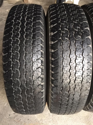 ล้อเดิม.นิสสัน Navara NP300+ยางบริสโตน205R16ปี3317 สนใจโทร.0879050181.ส่งได้ทั่วไทย