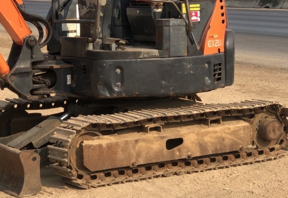 ขายรถขุด HITACHI EX20U-3 หัวกระแทก NPK นำเข้าจากญี่ปุ่น สภาพสวยพร้อมใช้ มีVDOการทำงานครับ