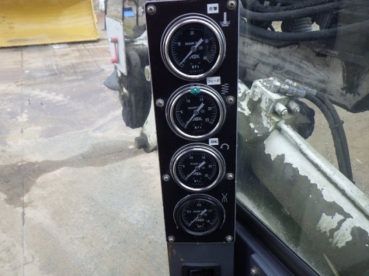 แบบสั่งนำเข้า รถเจาะ HCR1000 สนใจโทร 061-4194021 ภู แบบสั่งนำเข้า รถเจาะ HCR1000 สนใจโทร 061-4194021 ภู