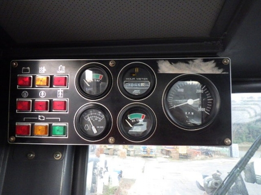 แบบสั่งนำเข้า รถเจาะ HCR1000 สนใจโทร 061-4194021 ภู