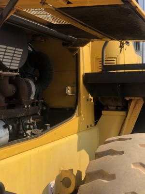 ขายรถตักล้อยาง KOMATSU WA300-3E นำเข้าเองจากญี่ปุ่น สภาพสวยพร้อมใช้ มีVDOการทำงานครับ