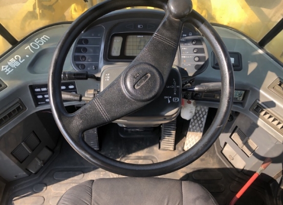 ขายรถตักล้อยาง KOMATSU WA300-3E นำเข้าเองจากญี่ปุ่น สภาพสวยพร้อมใช้ มีVDOการทำงานครับ