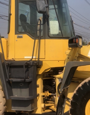 ขายรถตักล้อยาง KOMATSU WA300-3E นำเข้าเองจากญี่ปุ่น สภาพสวยพร้อมใช้ มีVDOการทำงานครับ