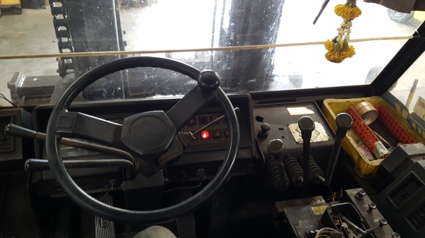 ขายรถยกโฟล์คลิฟท์ TCM ขนาด 11.5 ตัน เสาสูง 3 เมตร ติดตั้งไซด์ชิฟ (รถนอก ) ญี่ปุ่น ติดต่อ 0844591695 เหมี๋ยว ขายรถยกโฟล์คลิฟท์ TCM ขนาด 11.5 ตัน เสาสูง 3 เมตร ติดตั้งไซด์ชิฟ (รถนอก ) ญี่ปุ่น ติดต่อ 0844591695 เหมี๋ยว