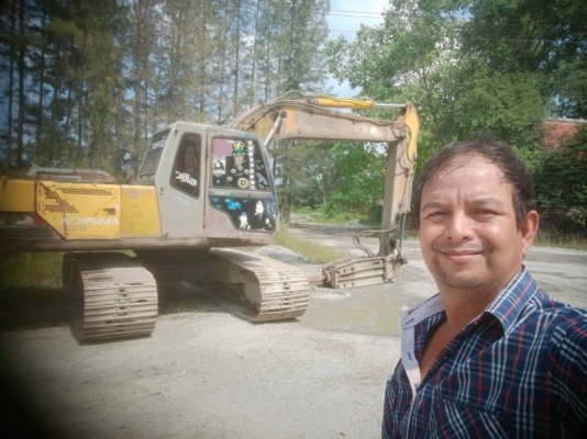 KOBELCO SK200-/// มีระบบหัวกระแทก ให้เฉพาะบุ้งกี๋ราคา 350,000