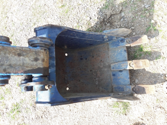 ขายรถแบ็คโฮโกเบลโก้(KOBELCO)SK-24 เทียบเท่า PC25