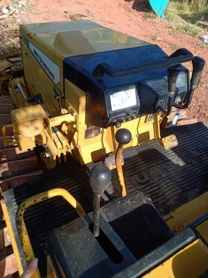 ขายรถดัน MITSUBISHI BD2H. เก่านอกแท้  สภาพสวย  พร้อมใช้  โทร 089-3818694 จ๊อย