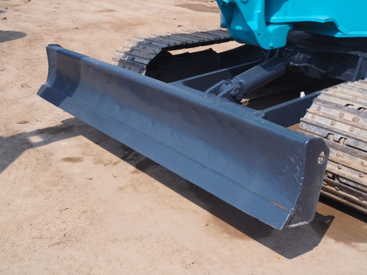 เก่านอก​ KOMATSU​ PC40​R-8พร้อมแอร์ ไม่เคยใช้งานในไทย