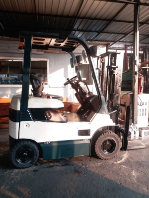 ขายรถยกโฟร์คลิฟท์ยี่ห้อ  TOYOTA 1.5 ตัน ไฟฟ้านั่งขับ