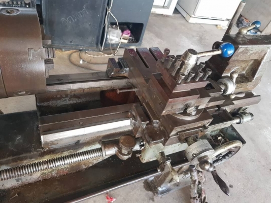 ขายเครื่องกลึง5ฟุตเพลาเดียวสวยๆๆคับ