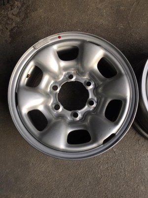 ล้อกะทะเดิมโตโยต้า ขอบ15x7 เบ้ากลางใหญ่ๆ สนใจโทร0879050181.ส่งได้ทั่วไทย ล้อกะทะเดิมโตโยต้า ขอบ15x7 เบ้ากลางใหญ่ๆ สนใจโทร0879050181.ส่งได้ทั่วไทย