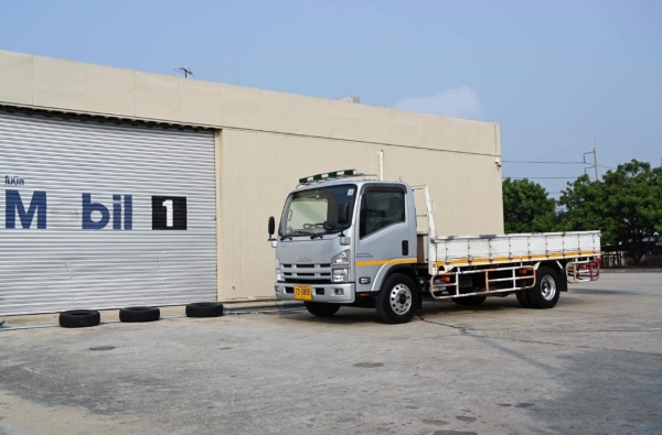 ขายรถบรรทุก 6 ล้อ ISUZU NPR เครื่อง 150 สภาพดีพร้อมใช้งาน (เจ้าของขายเอง 550,000.-)