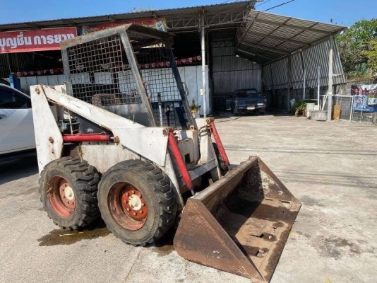 มาใหม่ อีกคัน 88,000 รถตักล้อยาง BOBCAT TCM 725 สภาพนำเข้ามา 1 ปี สนใจดูรถ ที่ จังหวัด ร่อยเอ็ด